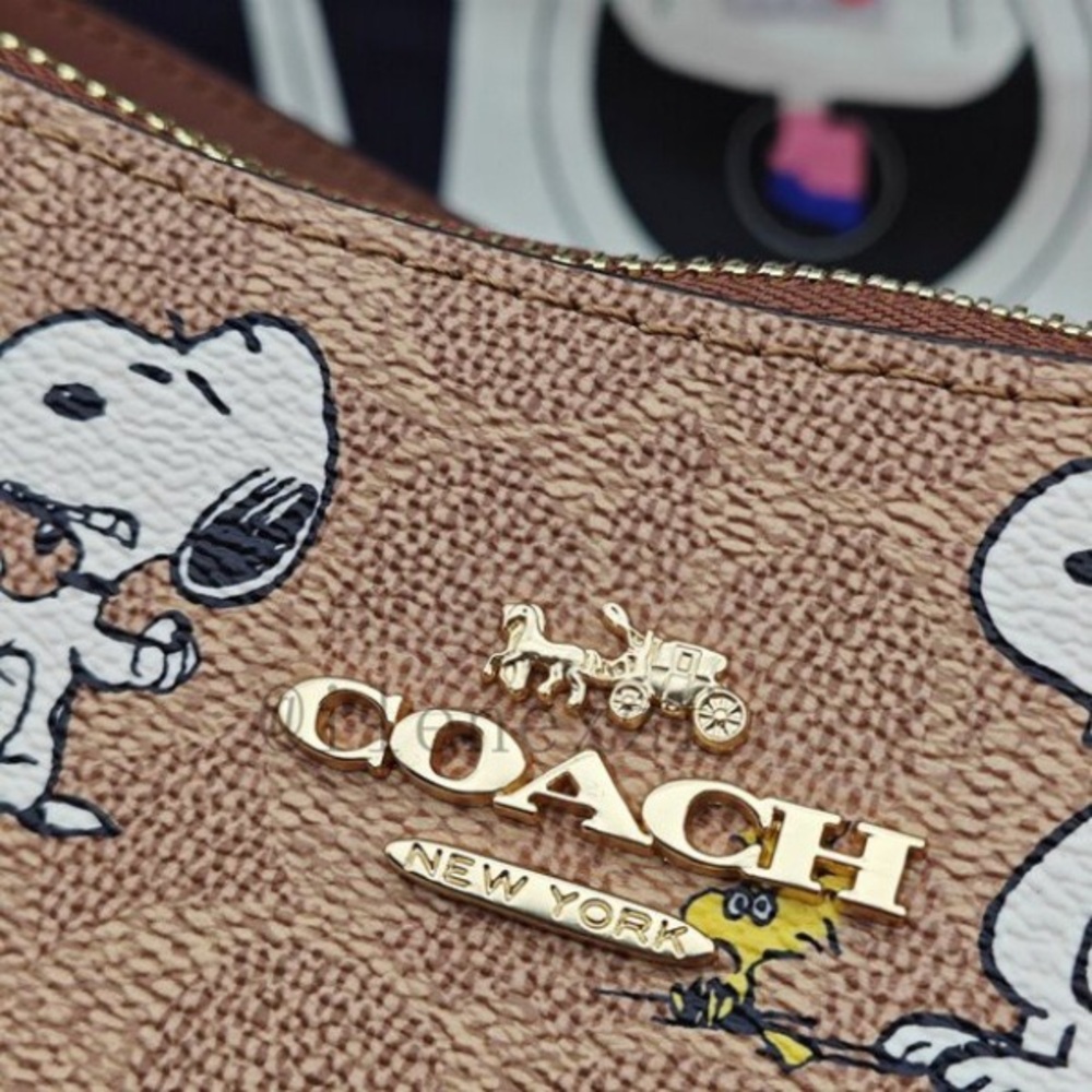 Coach Tan Snoopy Print Shoulder Bag - Picture 5 of 6